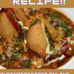 " Samosa Chaat Recipe!!" and "queenofrecipes.online" are written on an image with a Samosa Chaat.